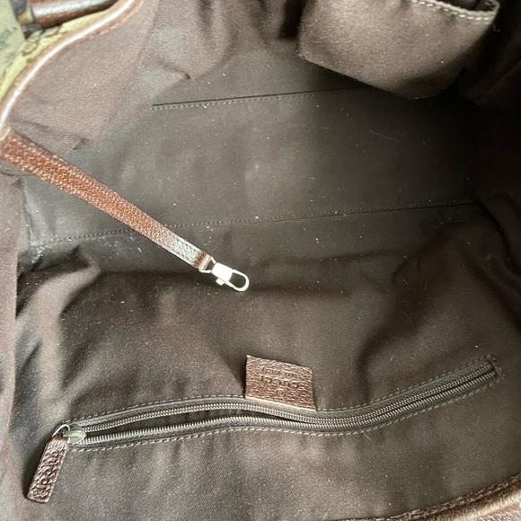 Cute Gucci tote. - Picture 5 of 12
